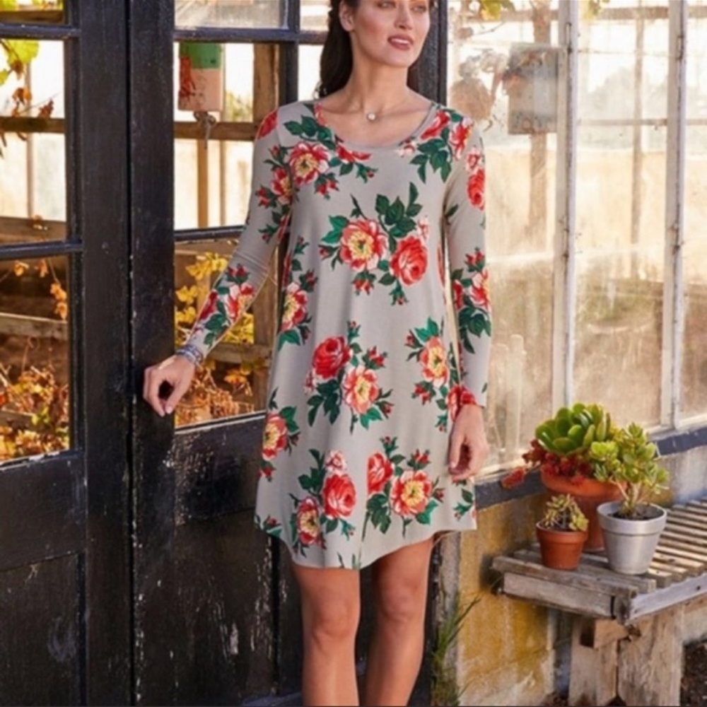 Matilda Jane Say I’m A Dreamer Floral Dress • Medium - Picture 1 of 8